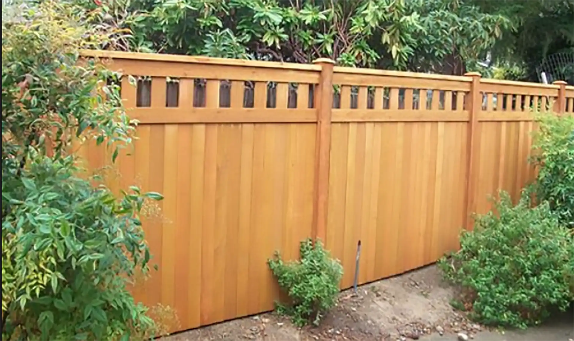 Custom Wood Fence Builders and Contractors in Greater Seattle Area